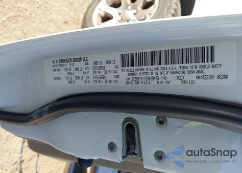 2013 Ram 1500 Laramie z USA, uszkodzony, nr VIN 1C6RR7NT7DS619429